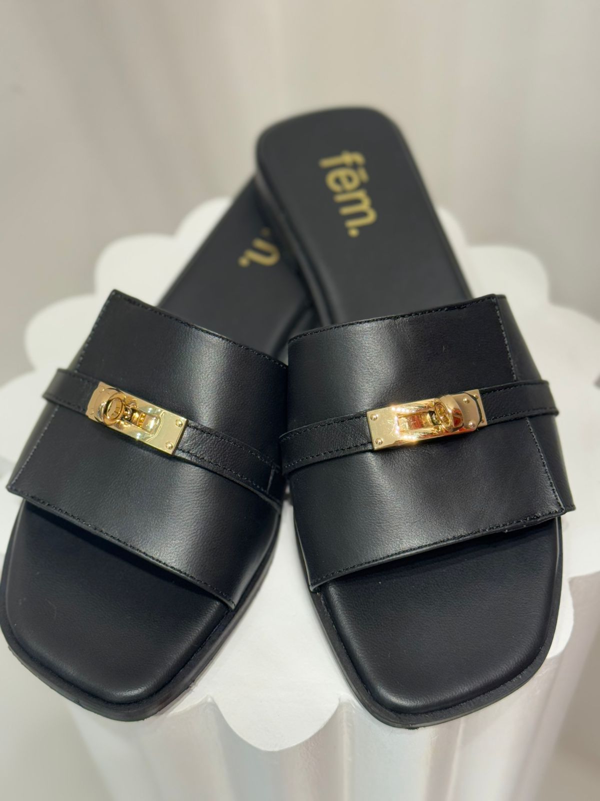 fēm - Sandals