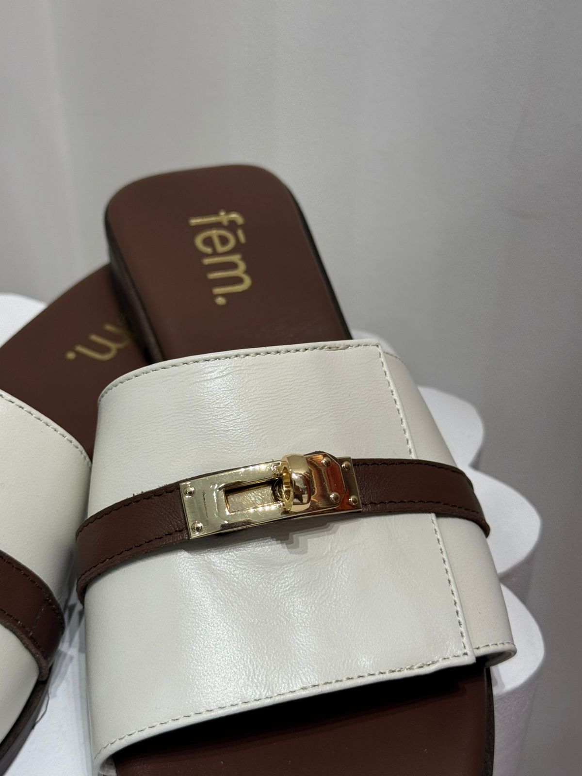 fēm - Sandals