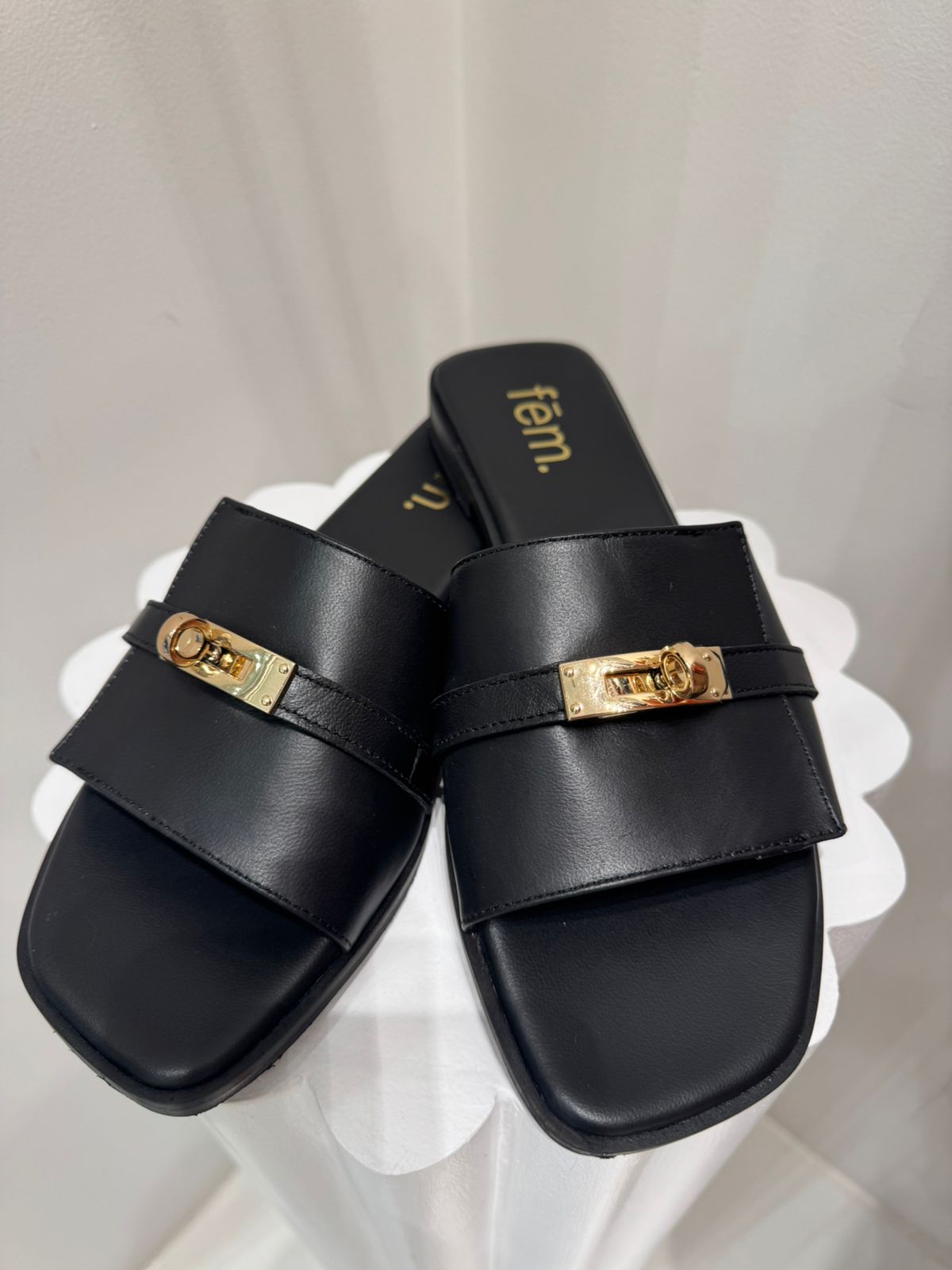 fēm - Sandals