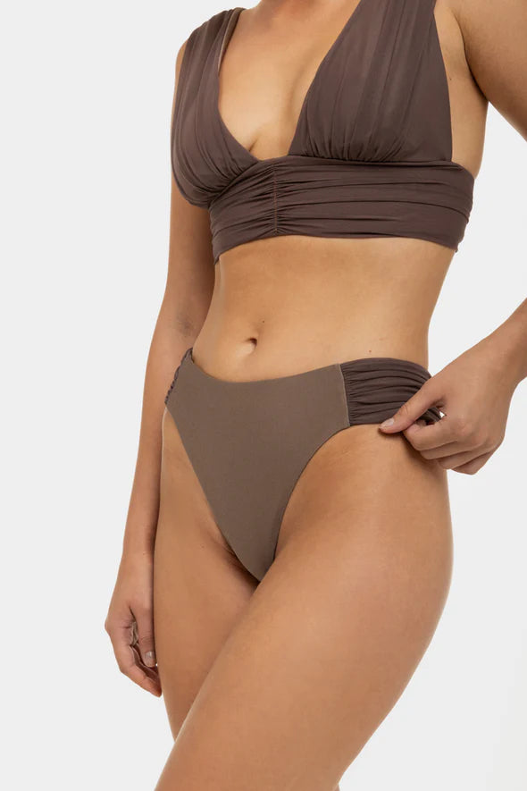 Galena in Brown