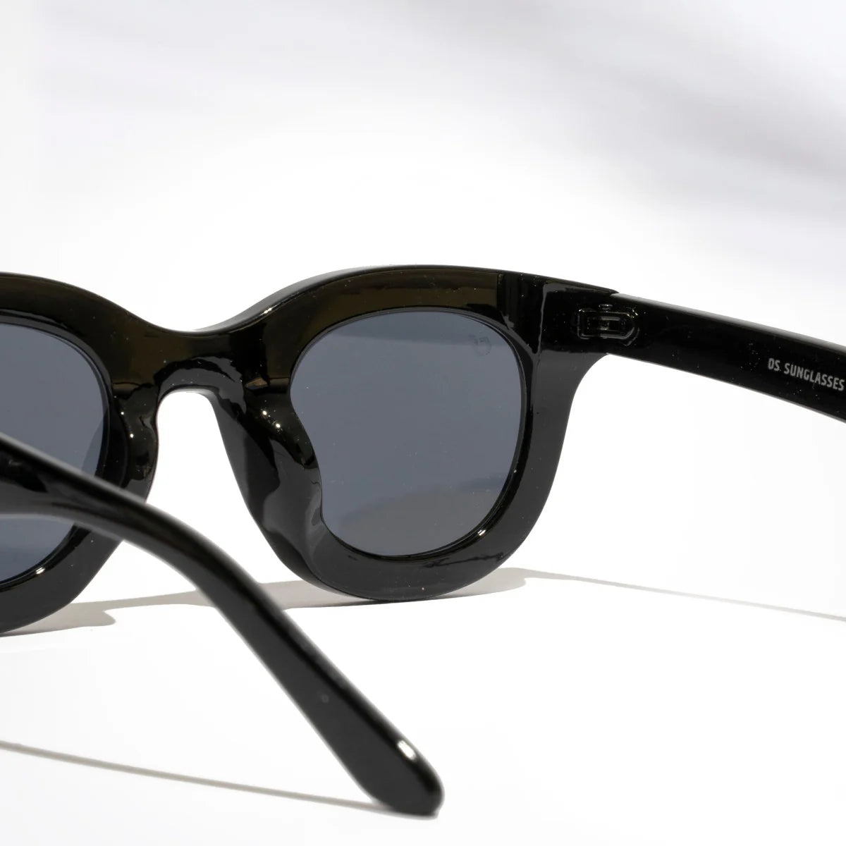 OS SUNGLASSES - MALIBU BLACK